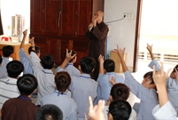 Bấm vào hình để xem slide Show