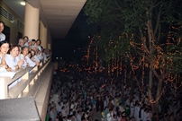 Bấm vào hình để xem slide Show
