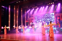 Bấm vào hình để xem slide Show