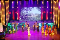 Bấm vào hình để xem slide Show