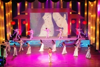 Bấm vào hình để xem slide Show