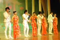 Bấm vào hình để xem slide Show