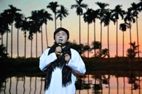 Bấm vào hình để xem slide Show
