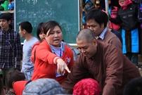 Bấm vào hình để xem slide Show