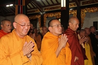 Bấm vào hình để xem slide Show