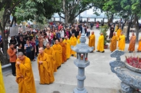 Bấm vào hình để xem slide Show