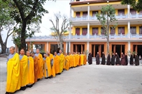 Bấm vào hình để xem slide Show
