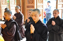 Bấm vào hình để xem slide Show