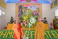 Bấm vào hình để xem slide Show