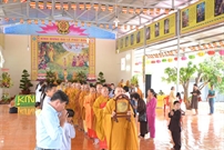 Bấm vào hình để xem slide Show