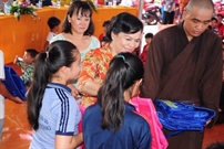 Bấm vào hình để xem slide Show