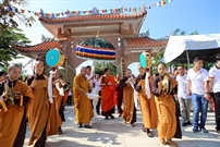 Bấm vào hình để xem slide Show