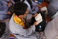 Bấm vào hình để xem slide Show