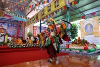 Bấm vào hình để xem slide Show