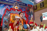 Bấm vào hình để xem slide Show
