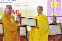 Bấm vào hình để xem slide Show