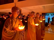 Bấm vào hình để xem slide Show