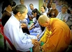 Thầy tôi & đôi bàn chân của mẹ