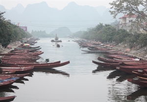 Lễ hội chùa Hương 2011: Sẽ dẹp nạn loa đài, thịt thú rừng