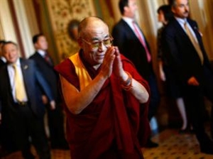 Video: Đức Dalai Lama đã đến Mỹ