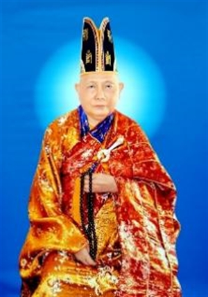 Tùng lâm - Thạch trụ