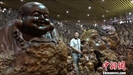 Trung Quốc: Doanh nhân phật tử hoàn thiện gần 10 nghìn tôn tượng Phật