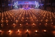 Thái Bình: Đêm hoa đăng vía Phật Di Đà tại chùa Văn Môn