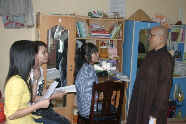Thăm Thí sinh ĐN.jpg