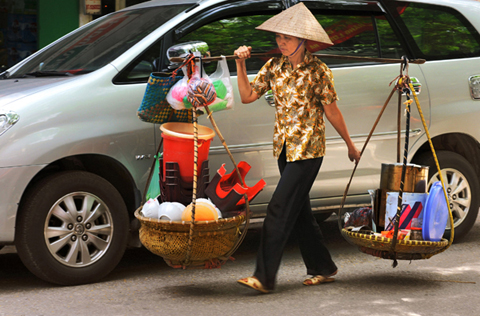 Gánh 1, Thế Phong.jpg