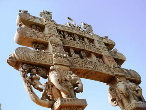 Bí ẩn đại bảo tháp ngàn năm tuyệt đẹp ở Ấn Độ